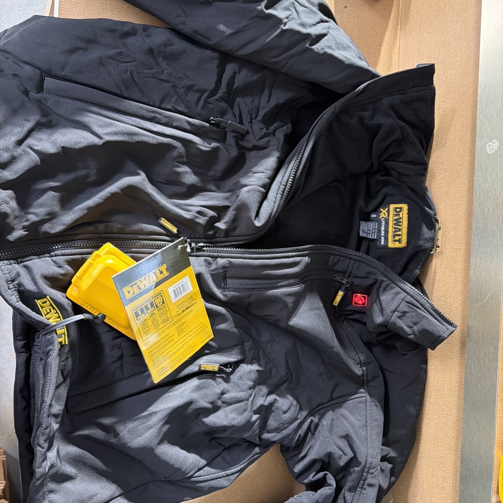 OB-Works Well-DEWALT DCHJ060ABD1-XL Black Soft Shell Heated Work Jacket Kit